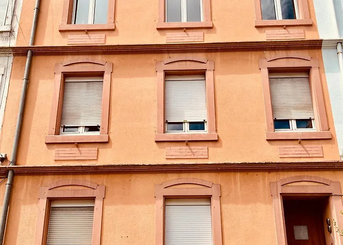 Rs-3 - F2 Au 3eme Etage A Pour 1-3 Pers Appartement
